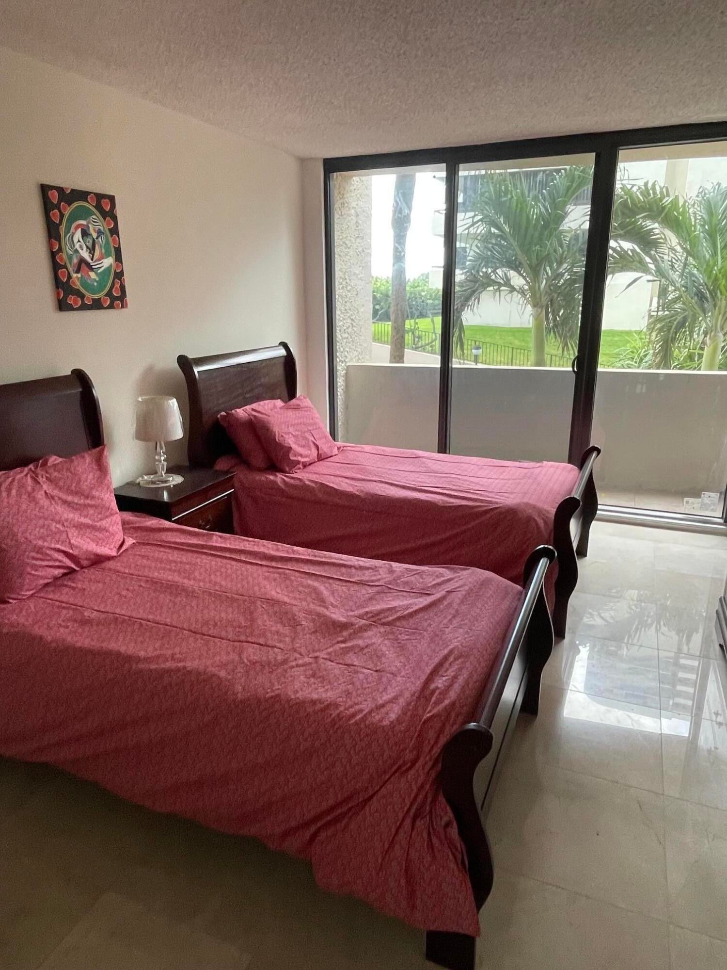 Singer Island Unit 1-103 photo 17