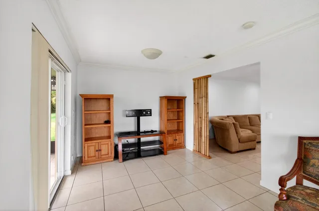 Residence photo 9