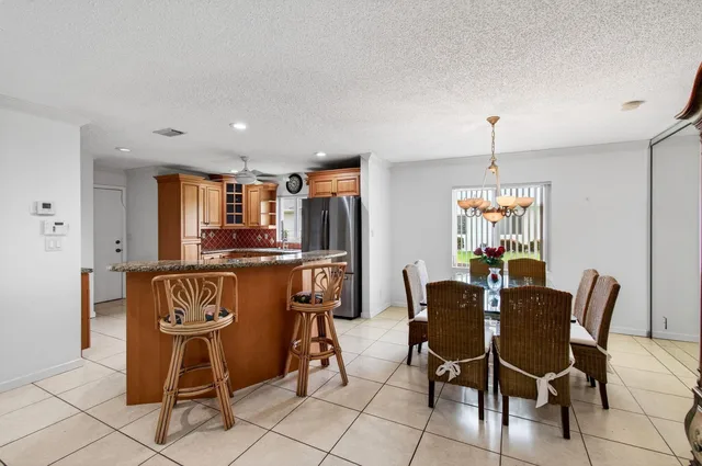 Residence photo 10