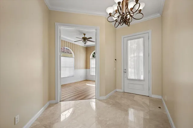  Residence photo 12