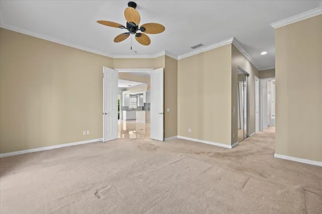  Residence photo 16
