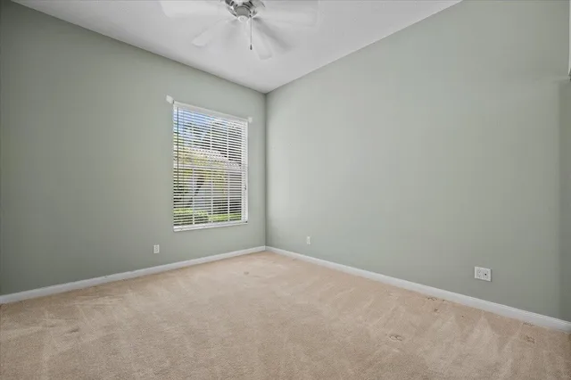  Residence photo 23