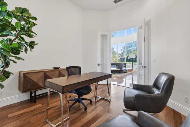 Intracoastal Park Residence photo 17