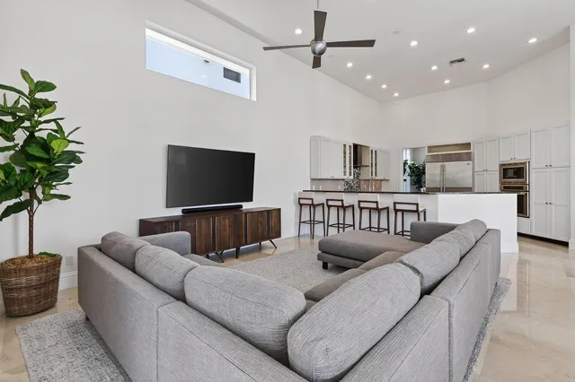 Intracoastal Park Residence photo 27