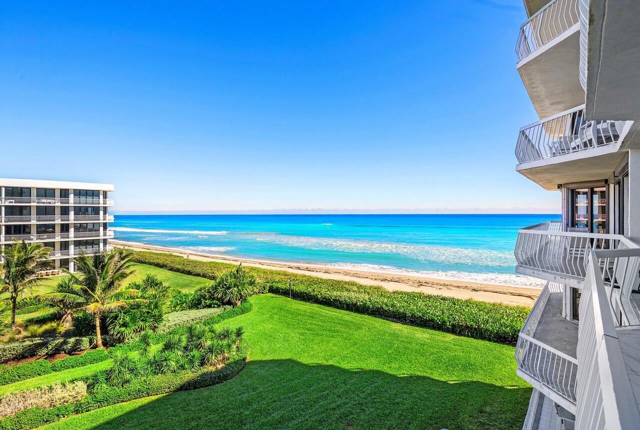 Sloan's Curve Palm Beach Unit 402 photo 15