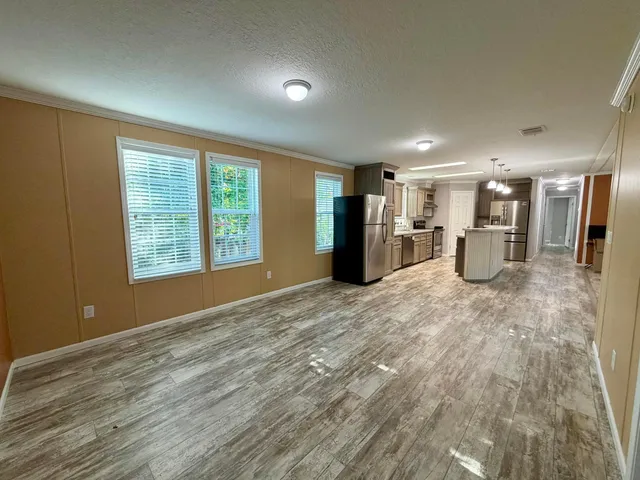  Residence photo 5