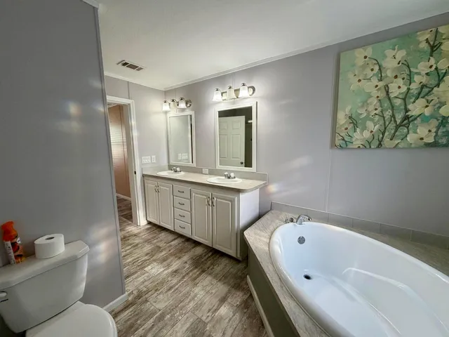  Residence photo 17