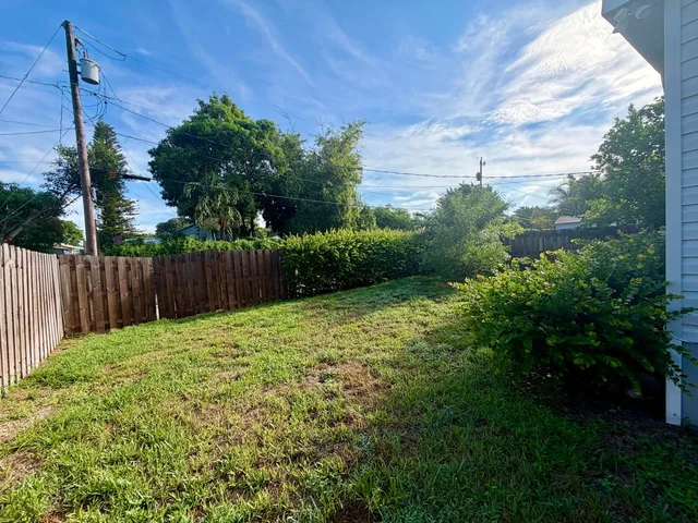  Residence photo 21