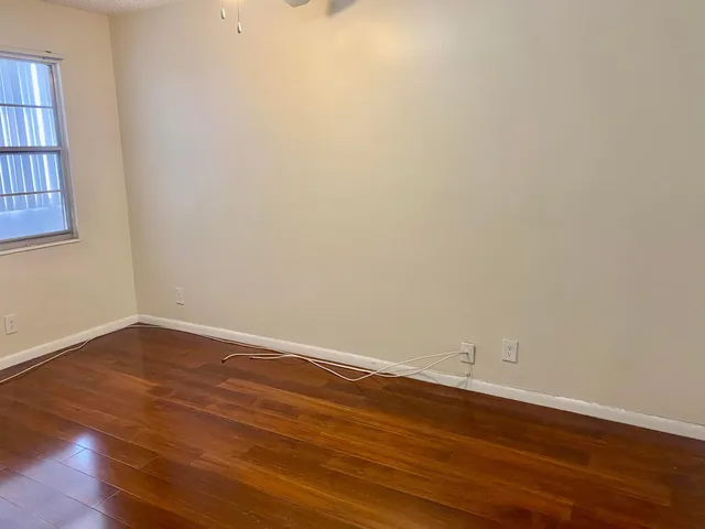 Residence photo 27