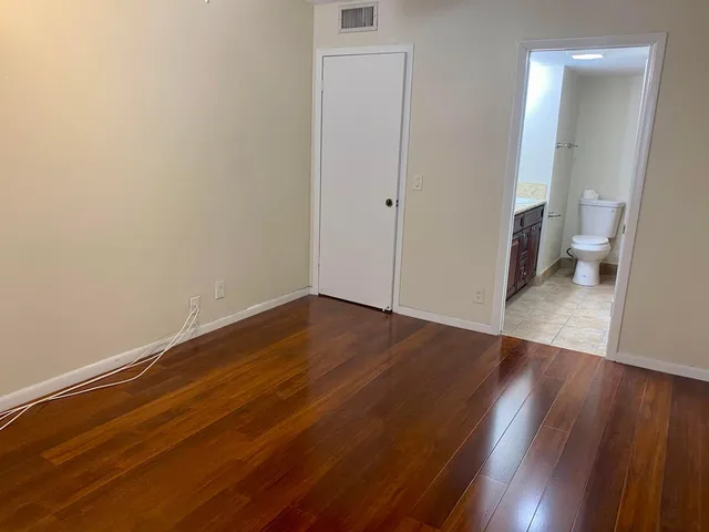 Residence photo 28