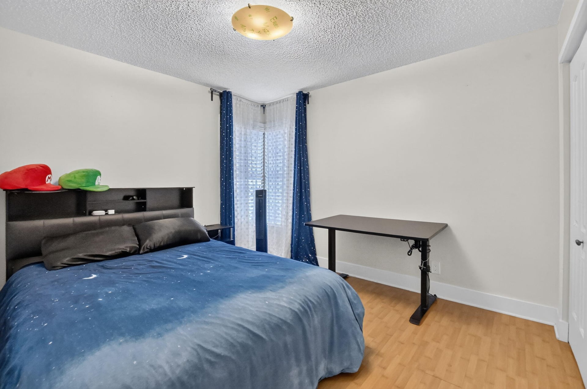 Unit F photo 25