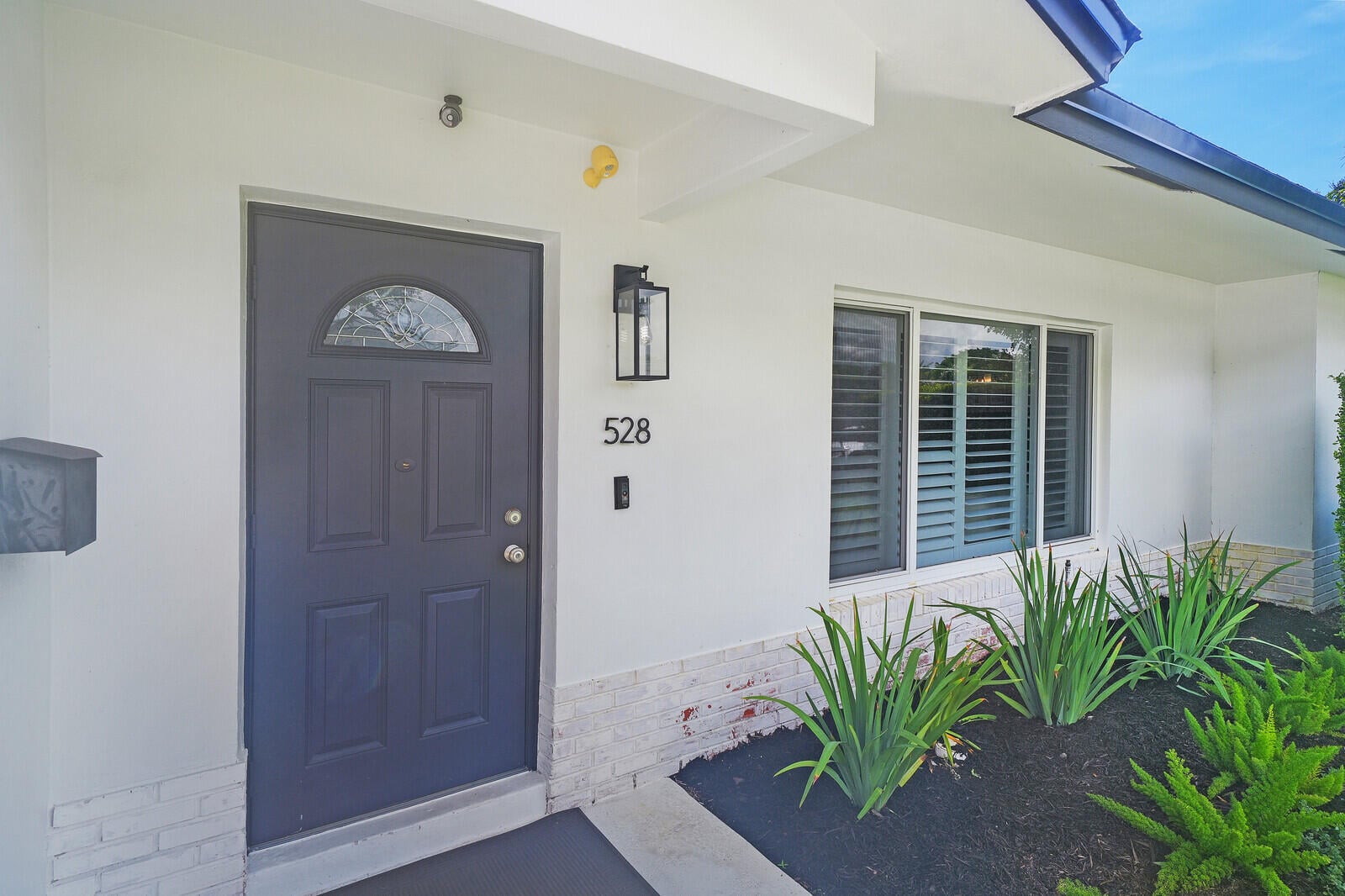  Residence photo 4