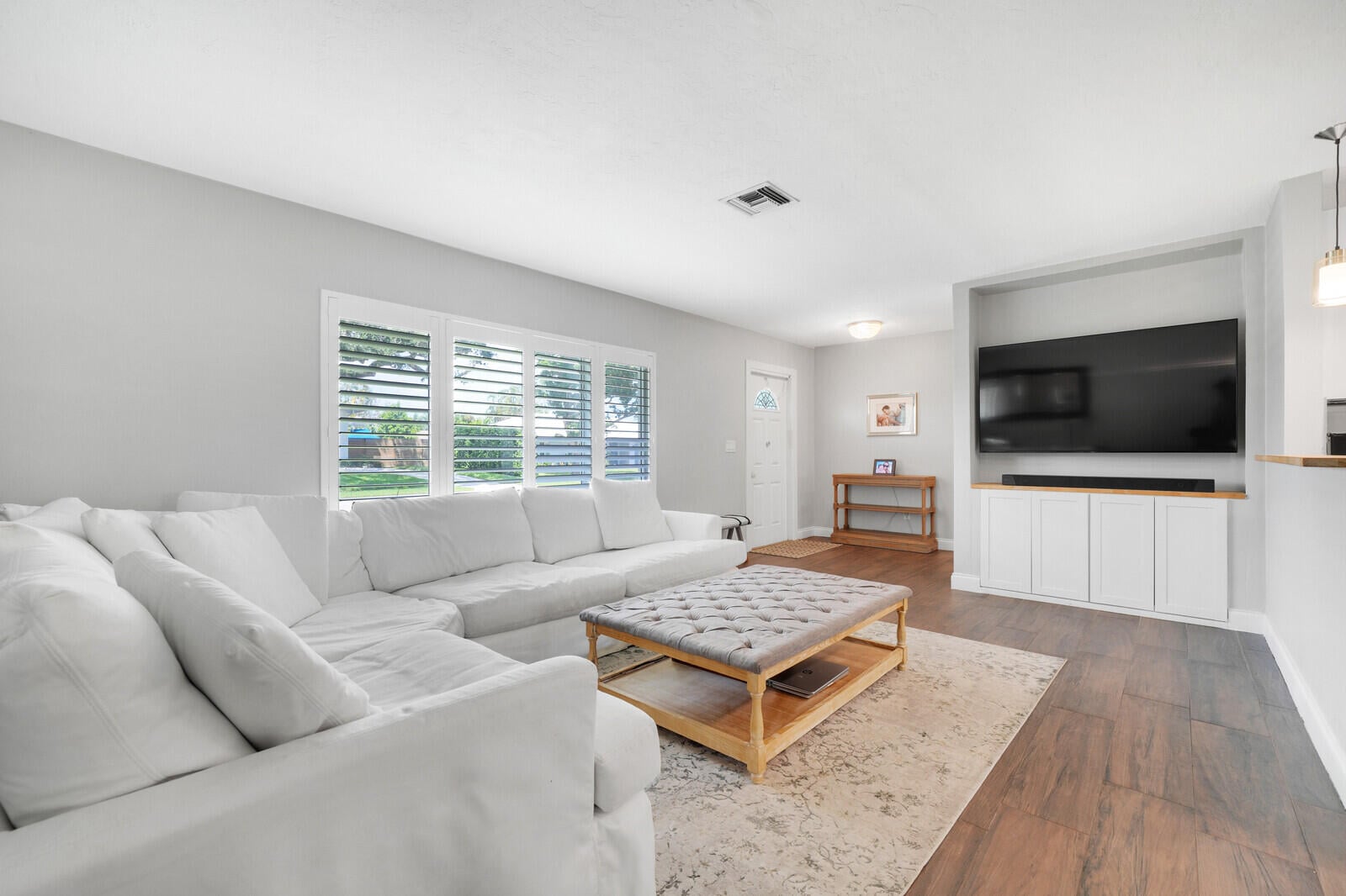  Residence photo 6