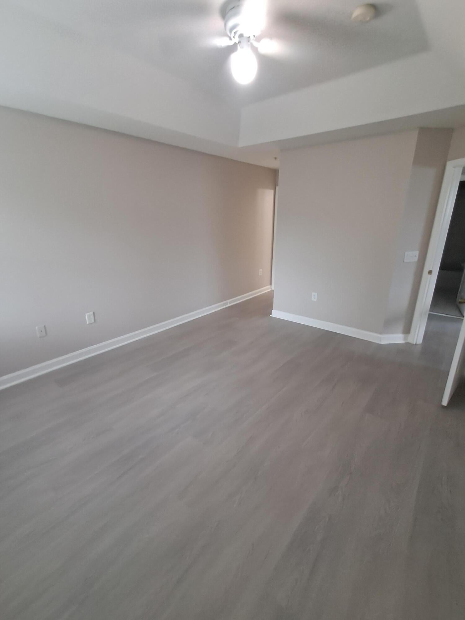  Residence photo 5