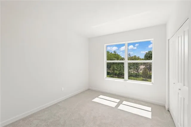  Residence photo 9