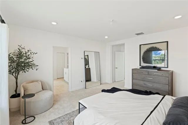 Residence photo 11