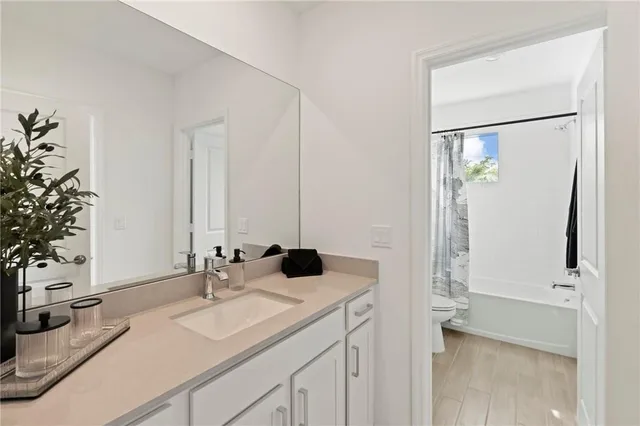 Residence photo 18