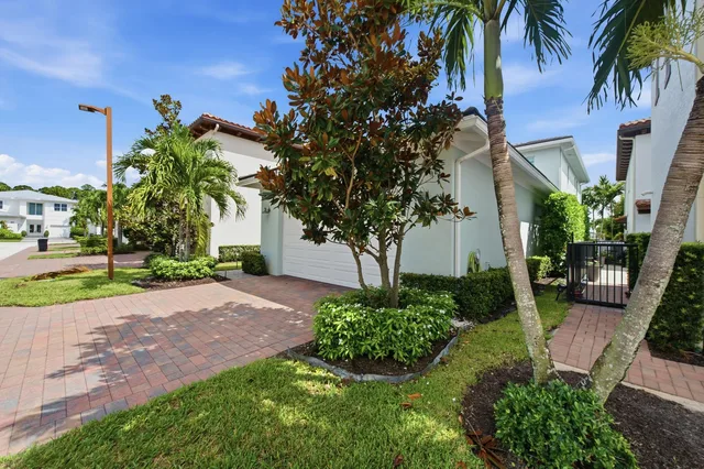 Alton Homes Palm Beach Gardens Residence photo 7