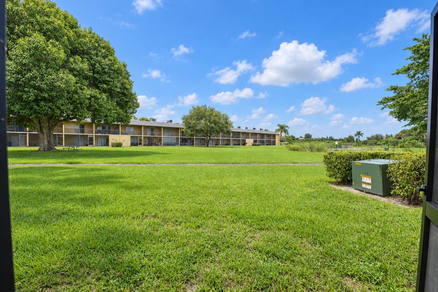 Residence photo 27