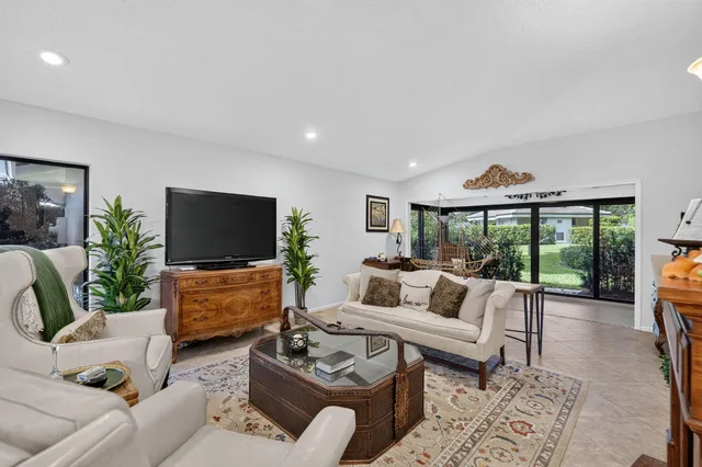Jonathan's Landing Jupiter FL Residence photo 13