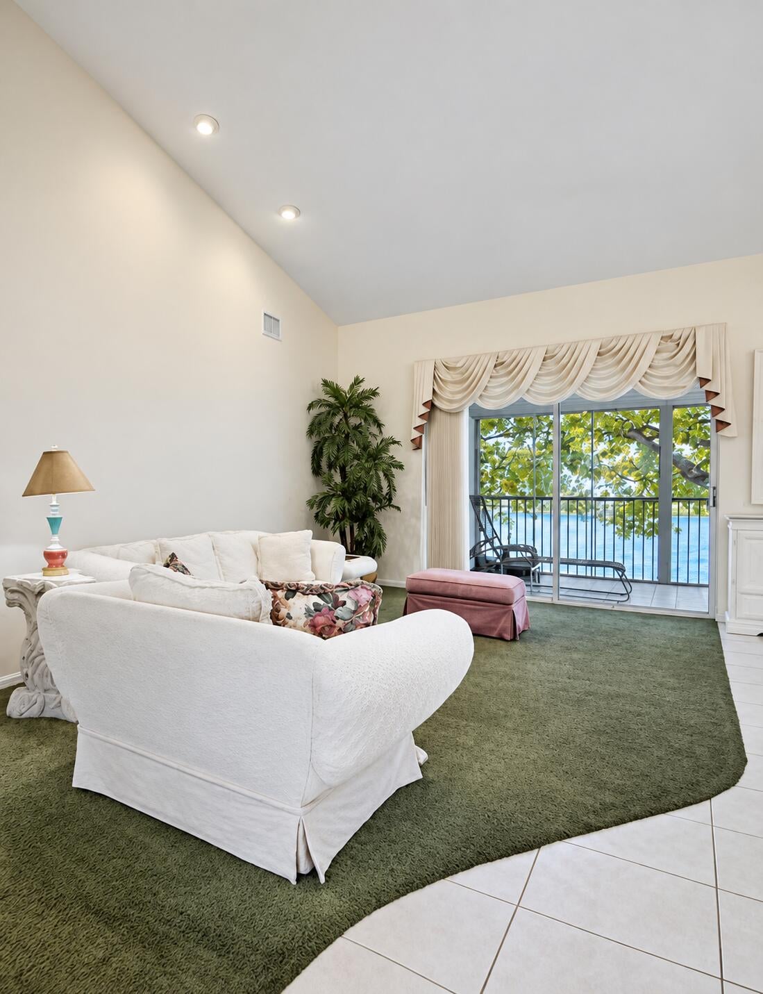 Unit 202 photo 14