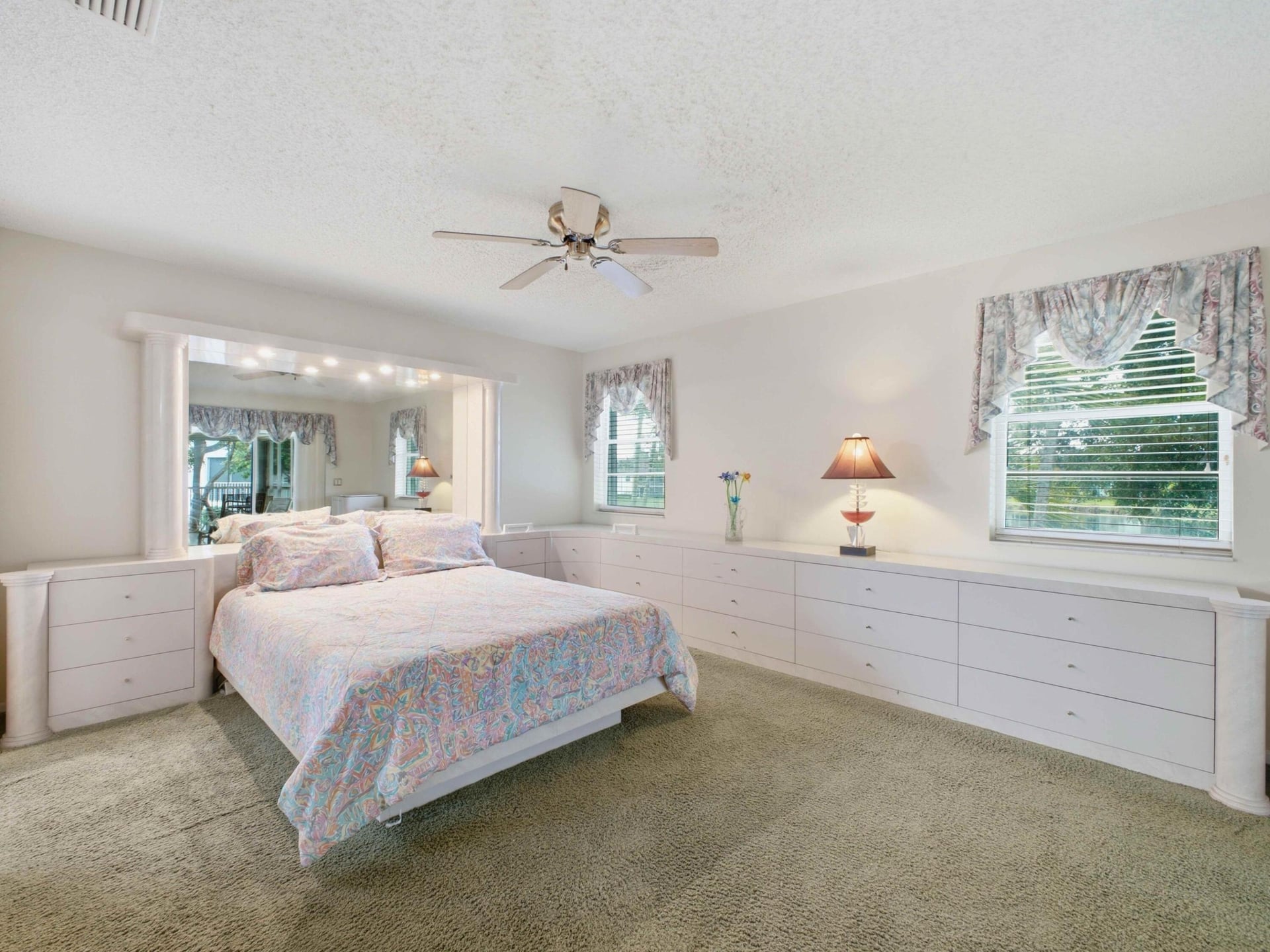 Unit 202 photo 18