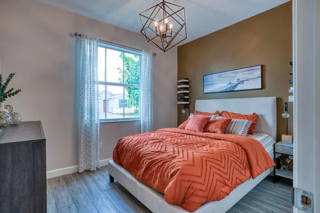 Residence photo 11