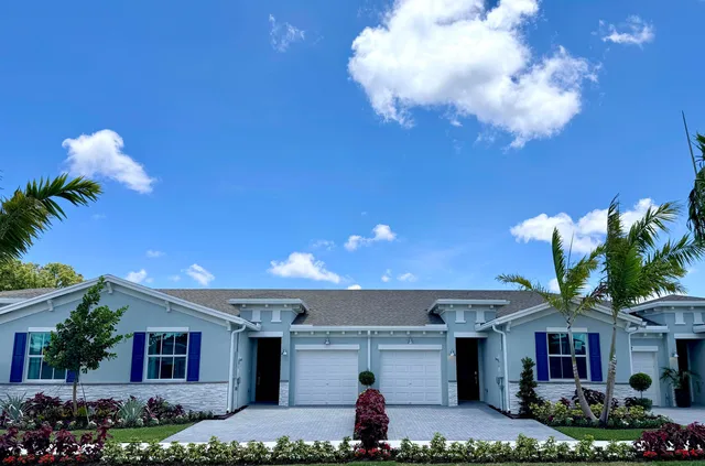 Residence photo 17