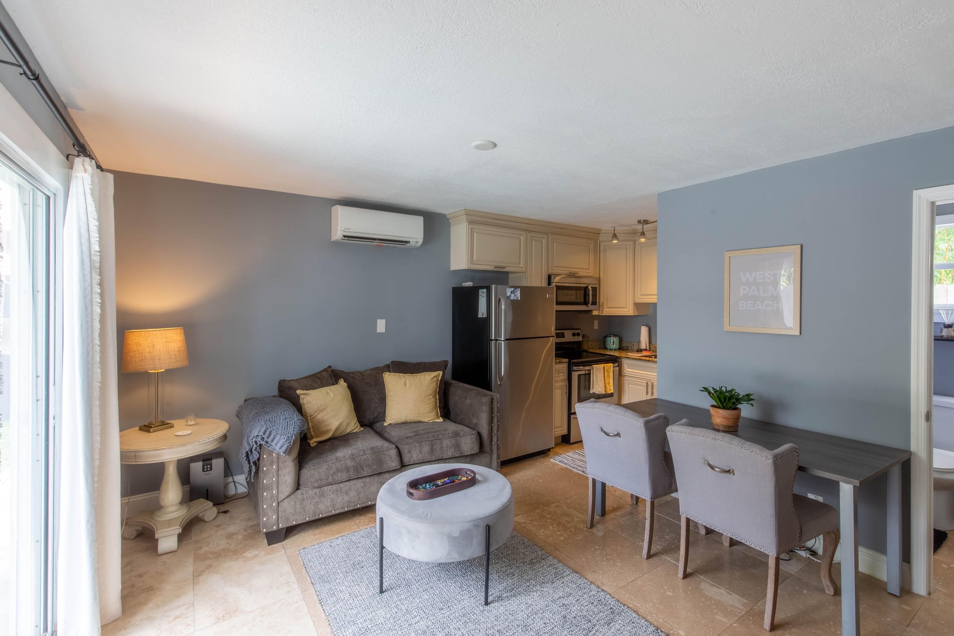 SoSo West Palm Beach Residence photo 17