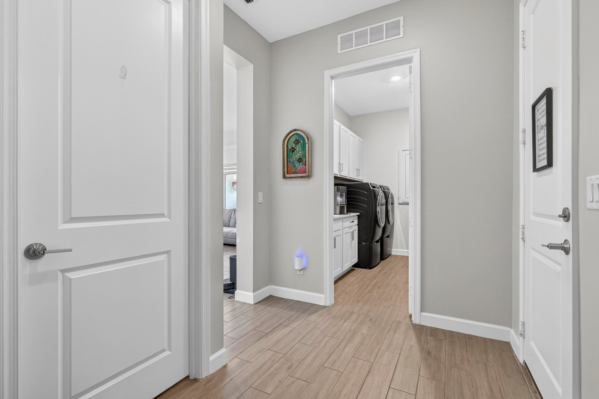  Residence photo 26