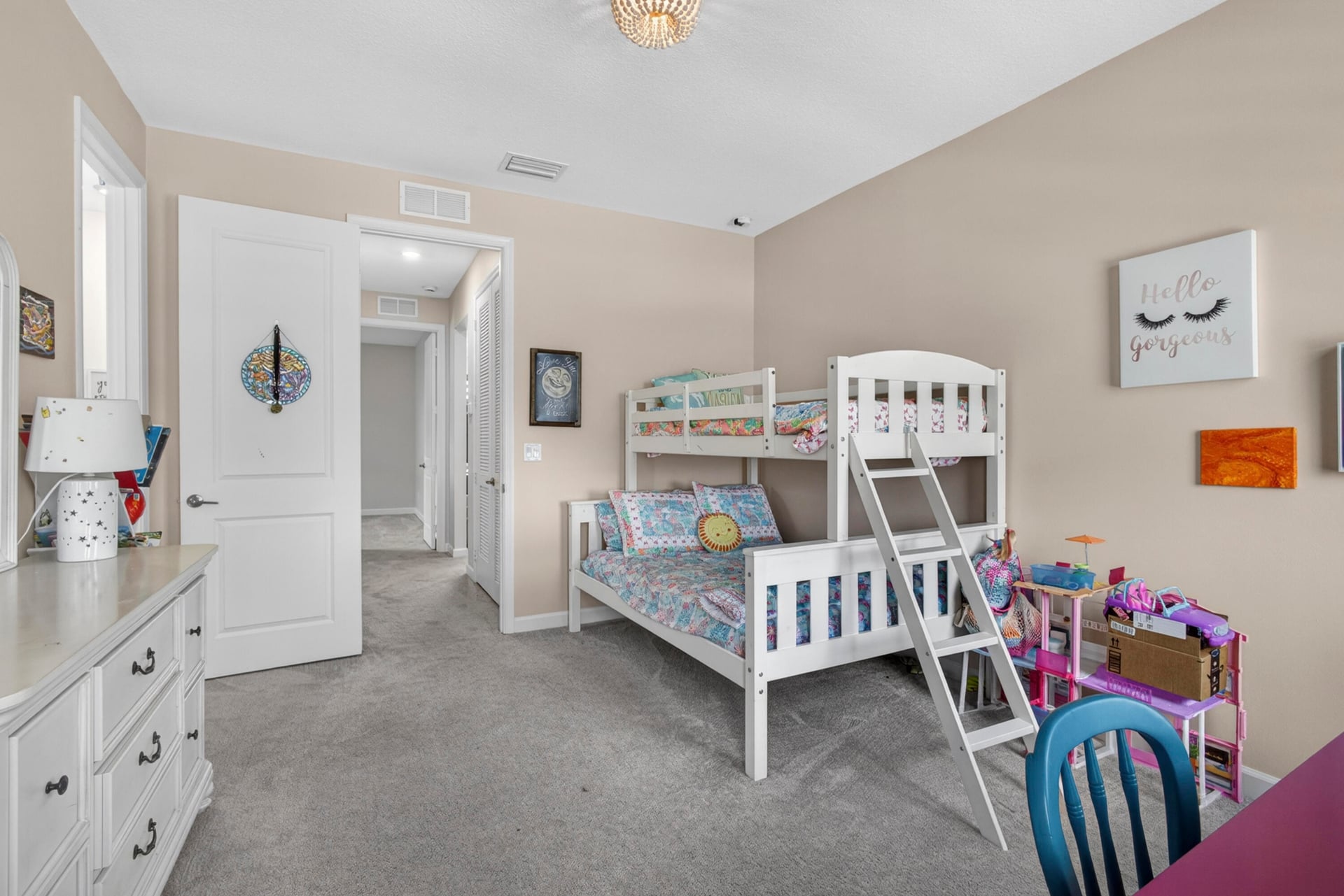  Residence photo 33