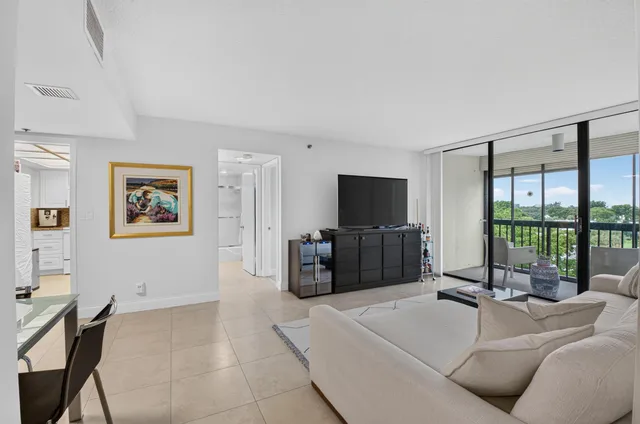 Boca West Country Club Residence photo 11