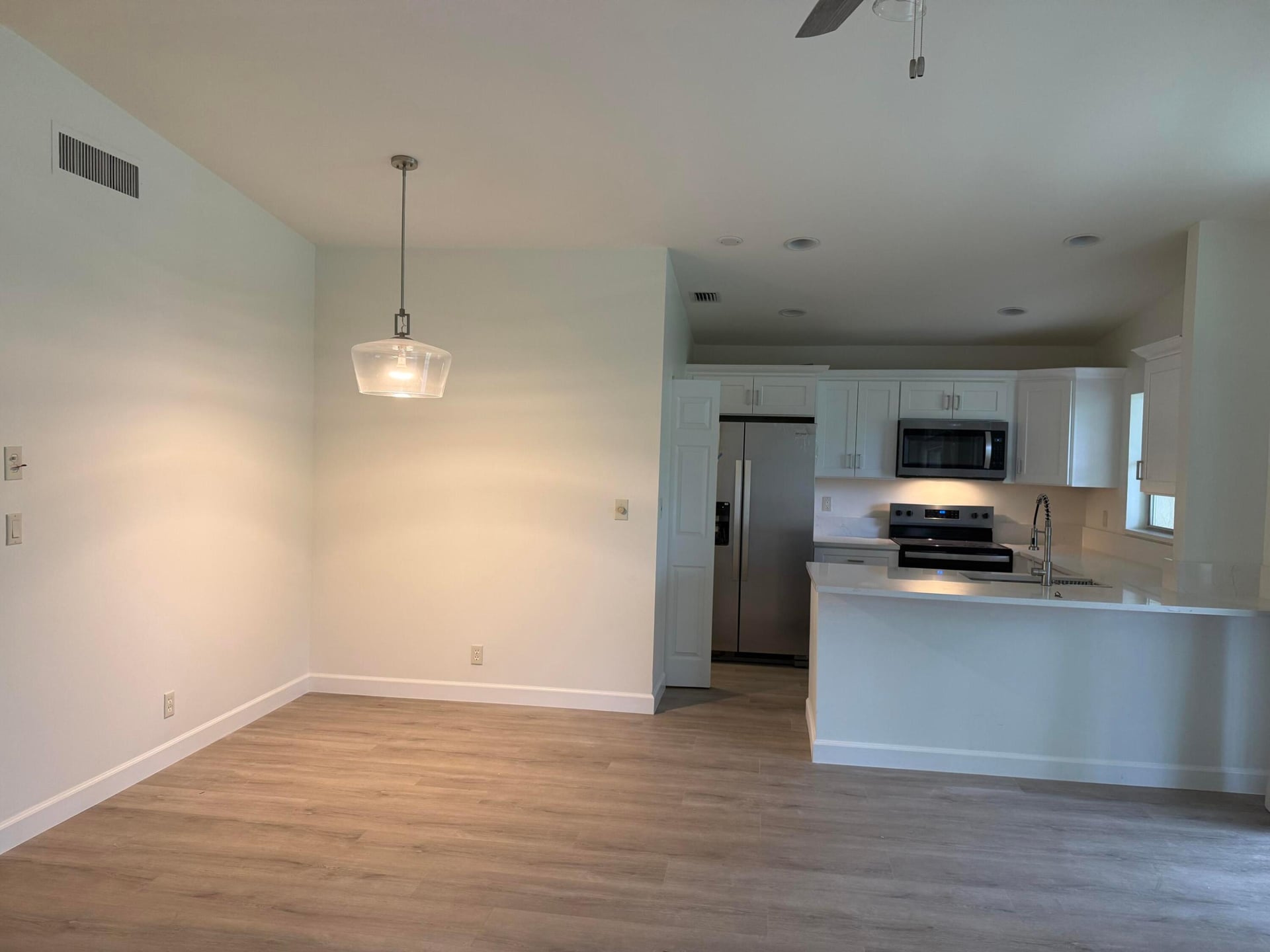  Residence photo 11