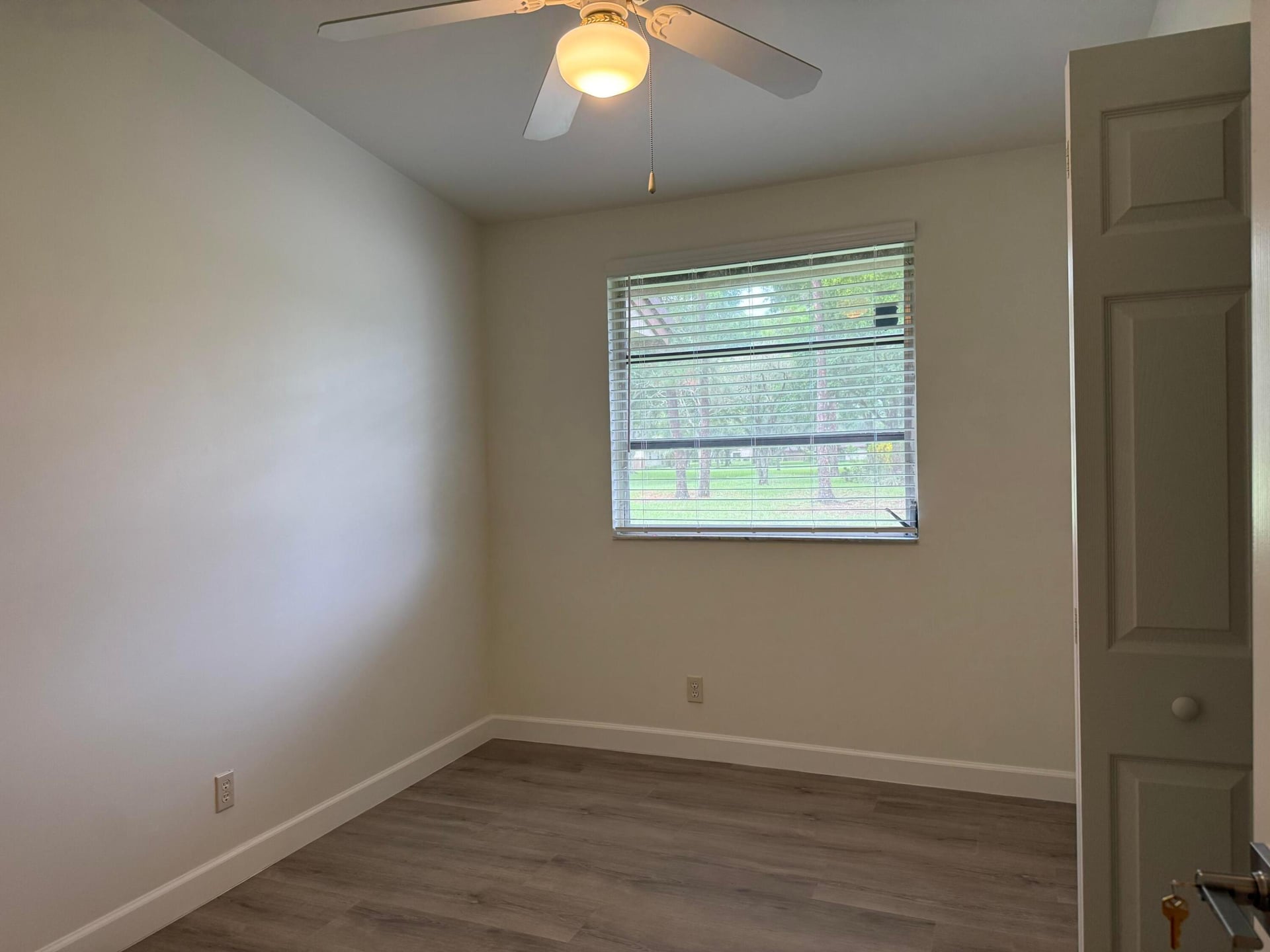  Residence photo 12