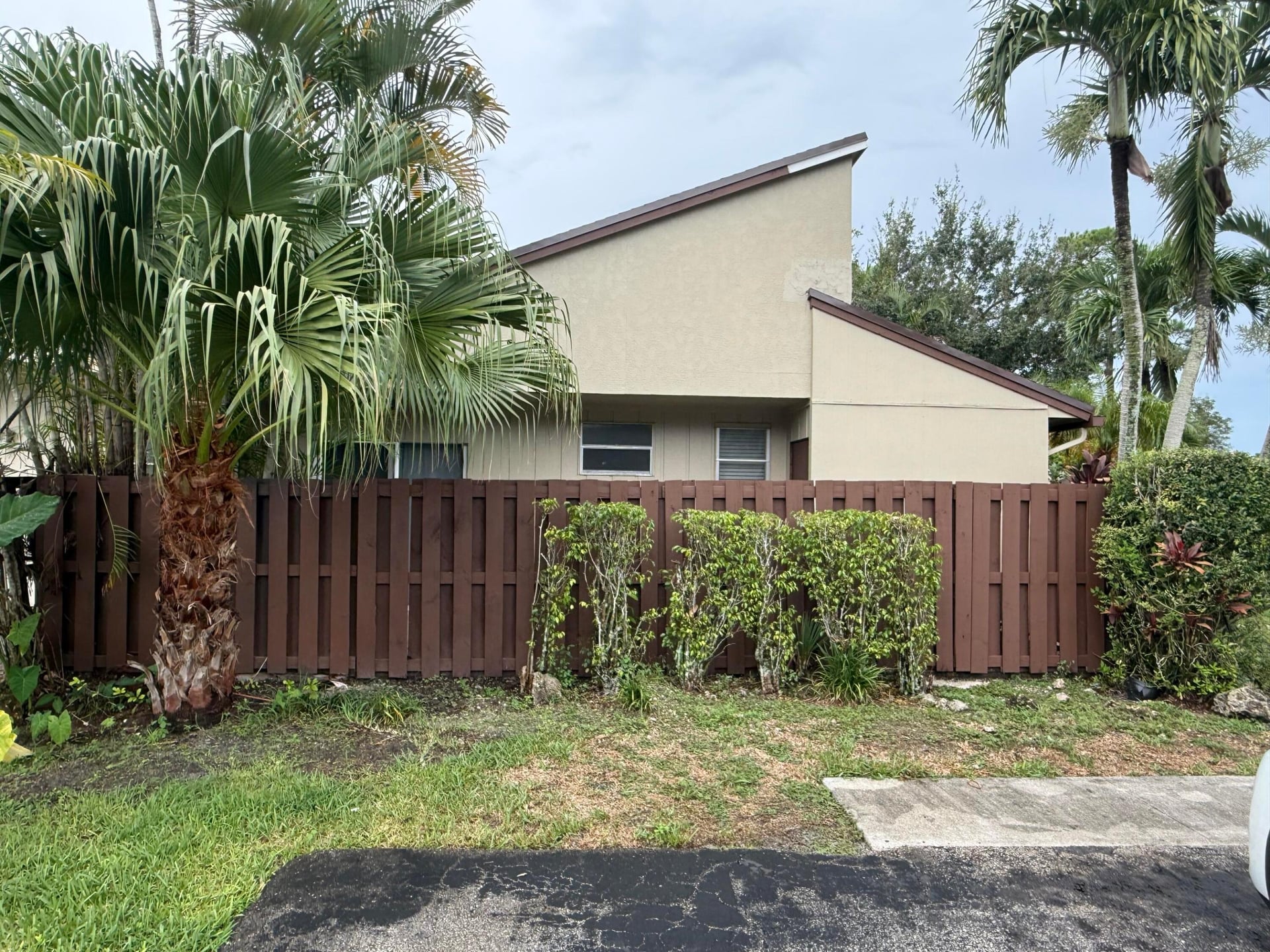  Residence photo 27