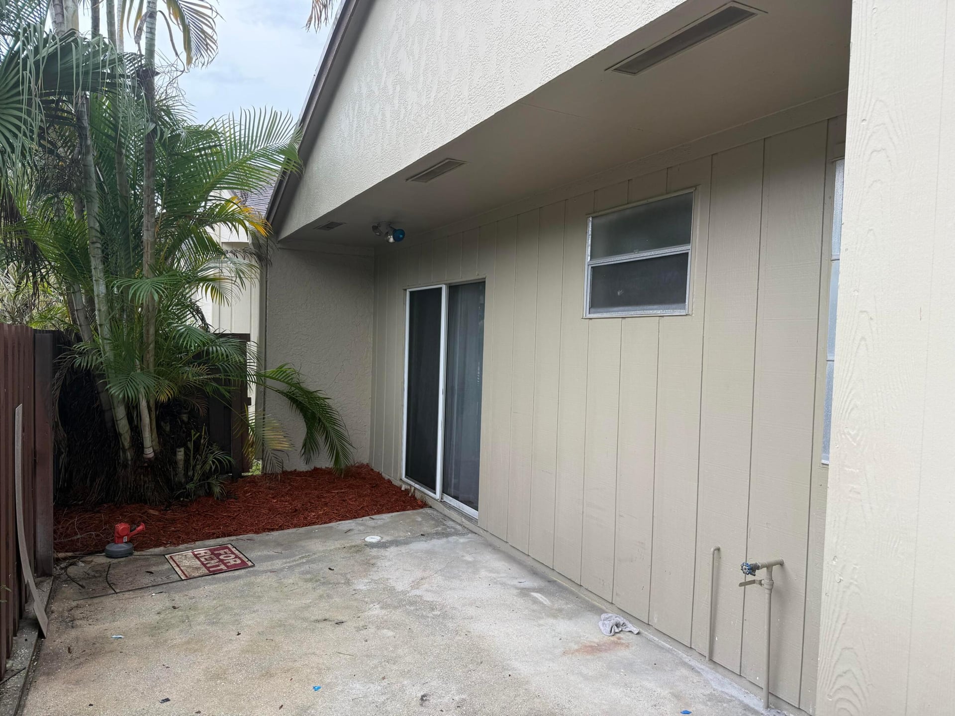  Residence photo 30