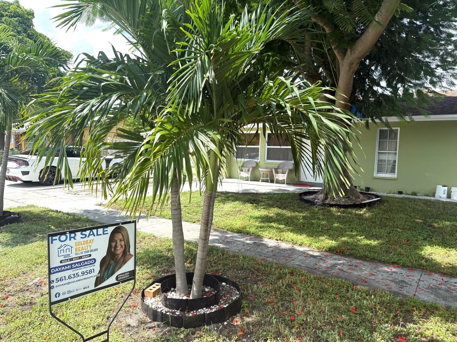 Residence photo 2