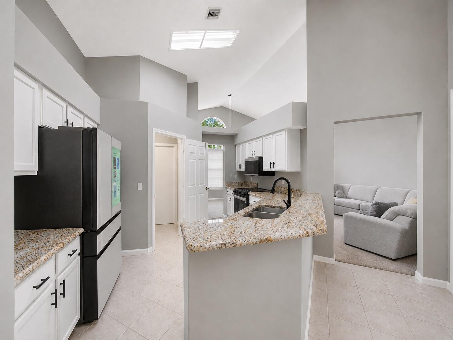  Residence photo 7