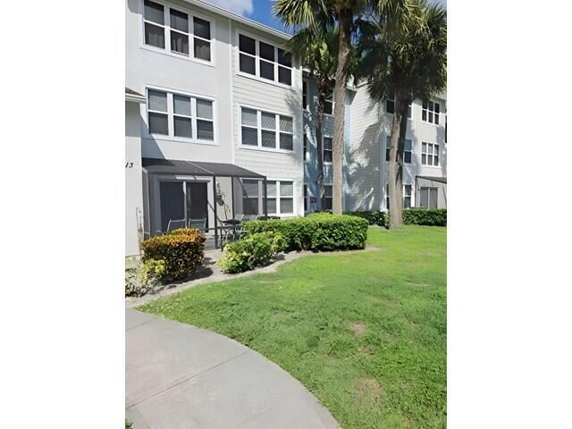  Unit 23 photo 9