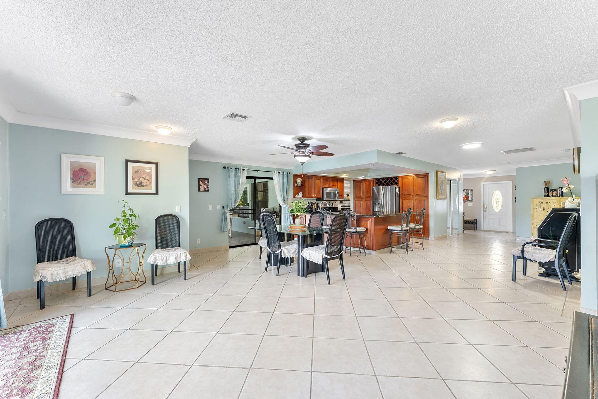  Residence photo 11