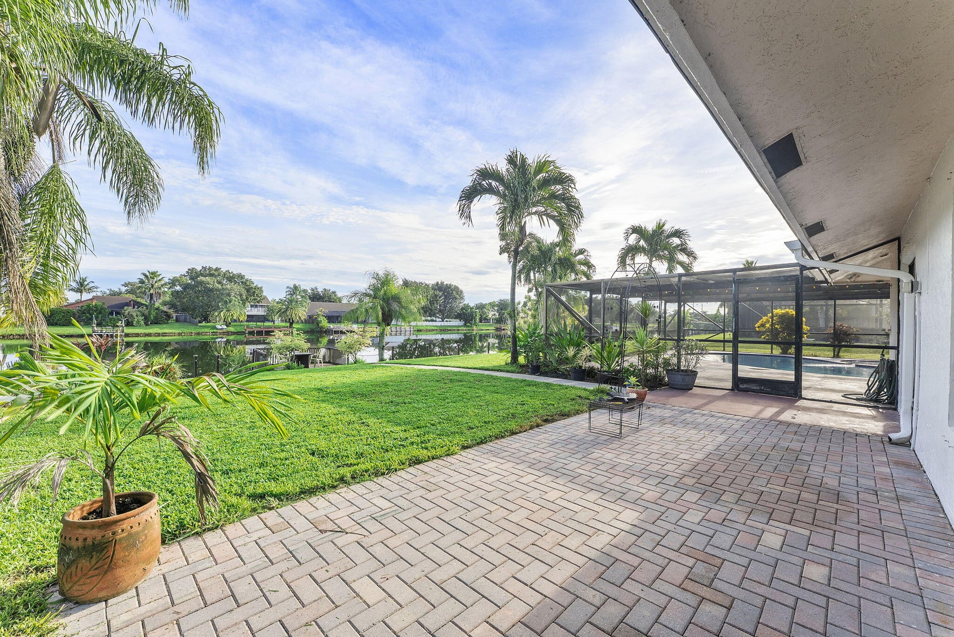  Residence photo 40