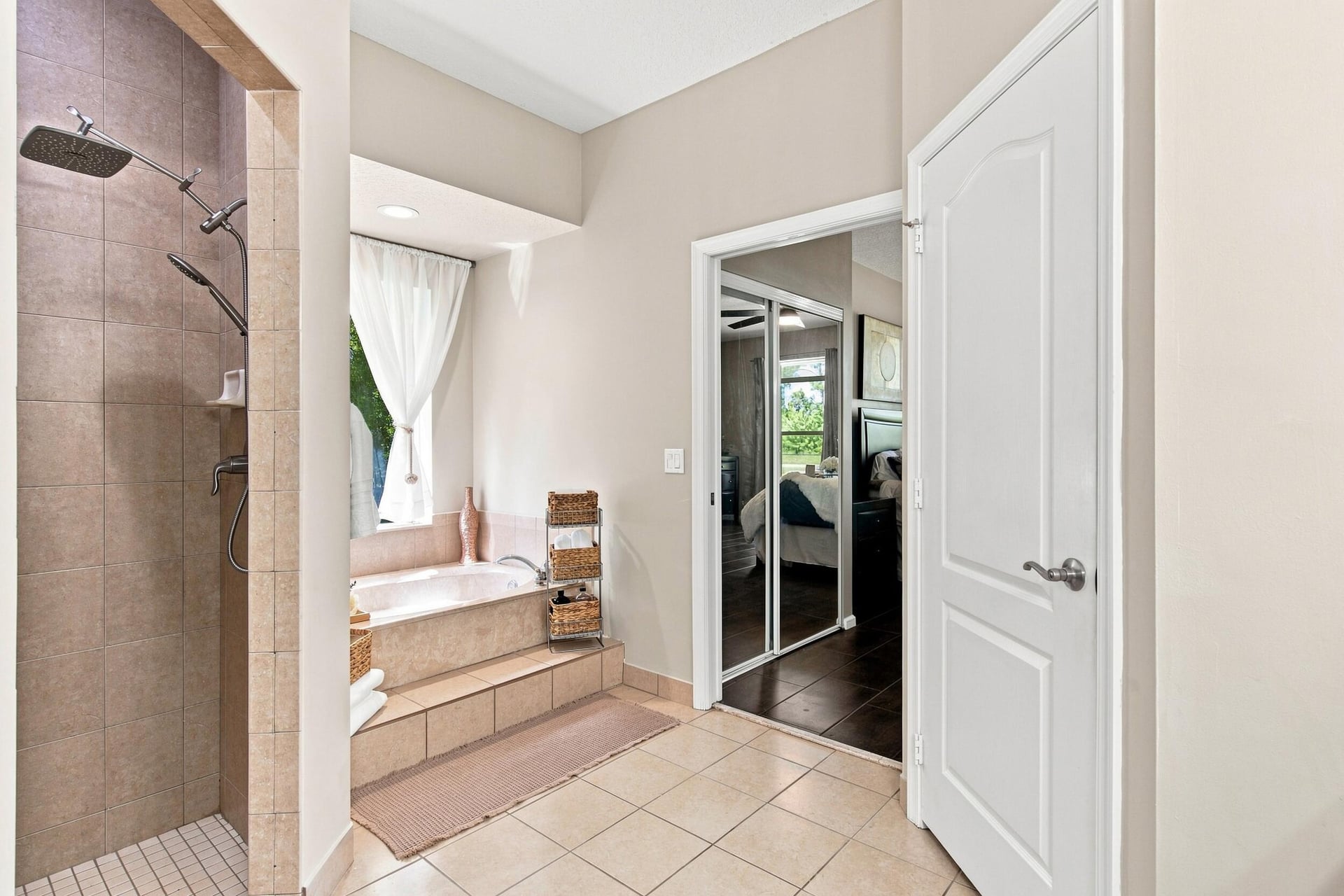  Residence photo 60