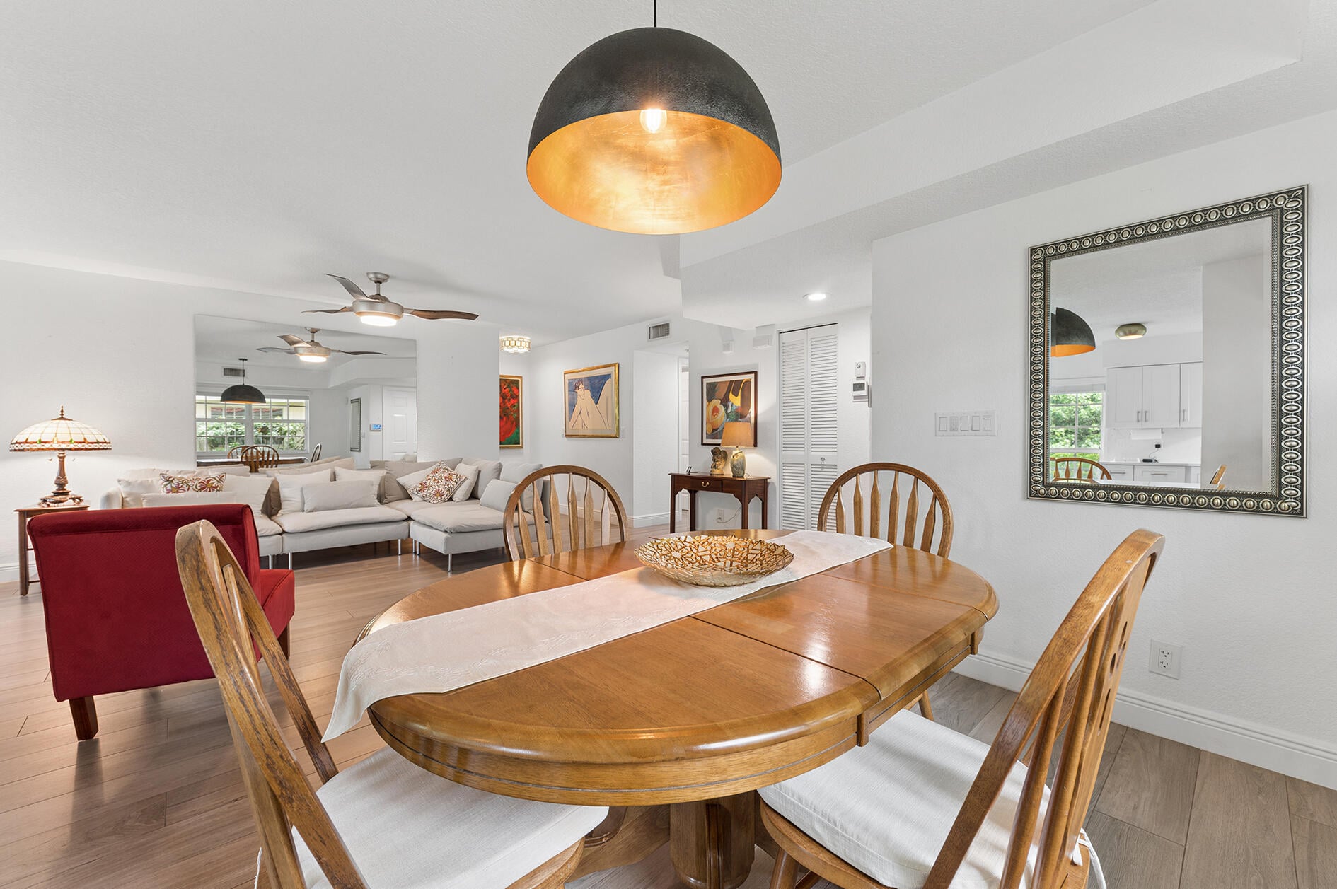  Unit 1801 photo 7