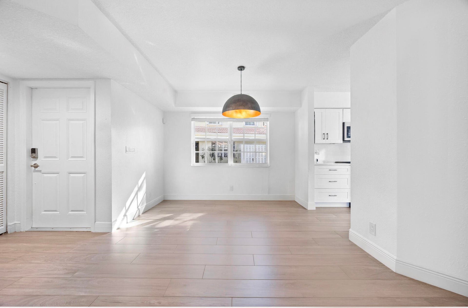  Unit 1801 photo 15