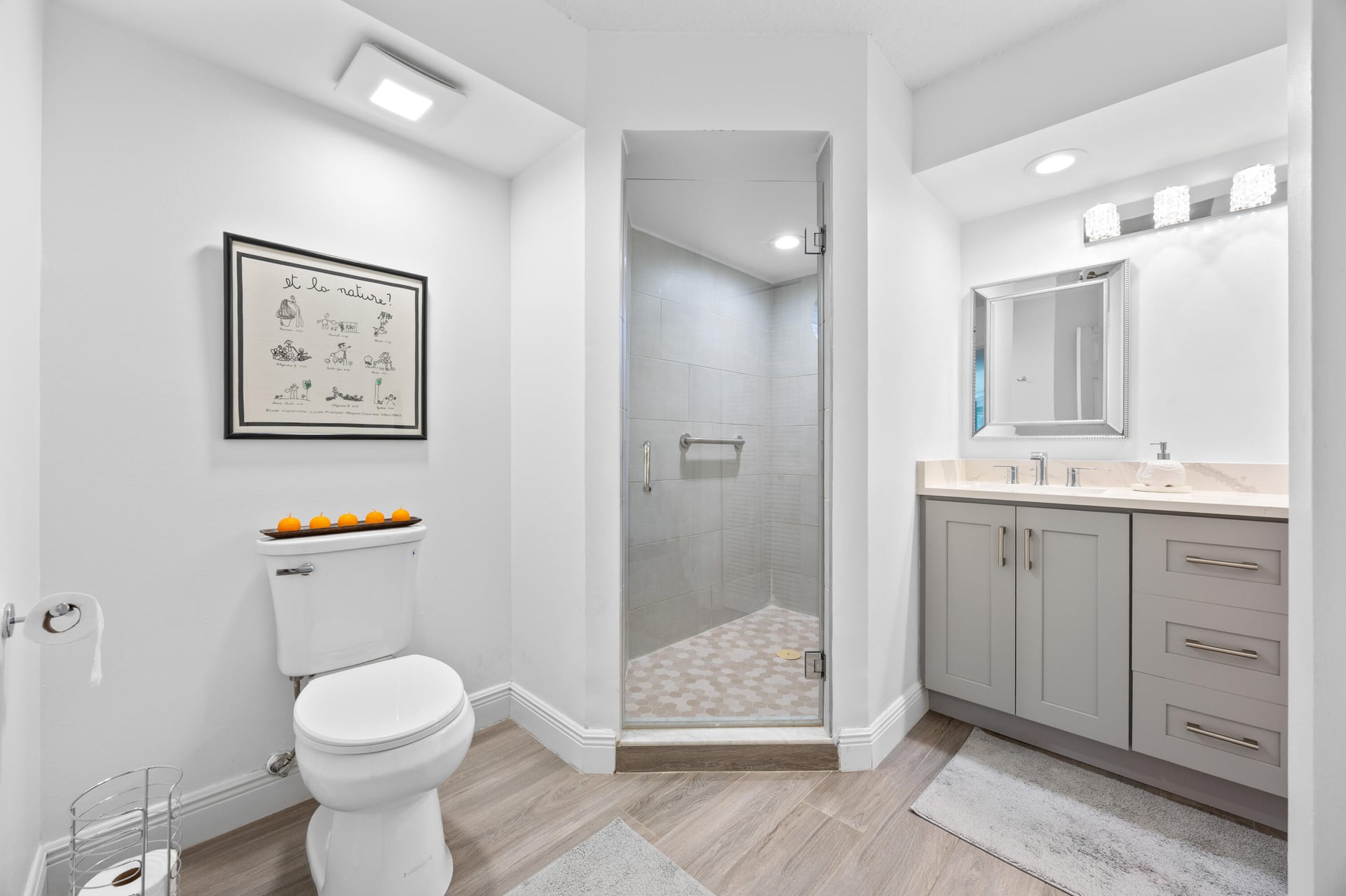  Unit 1801 photo 33