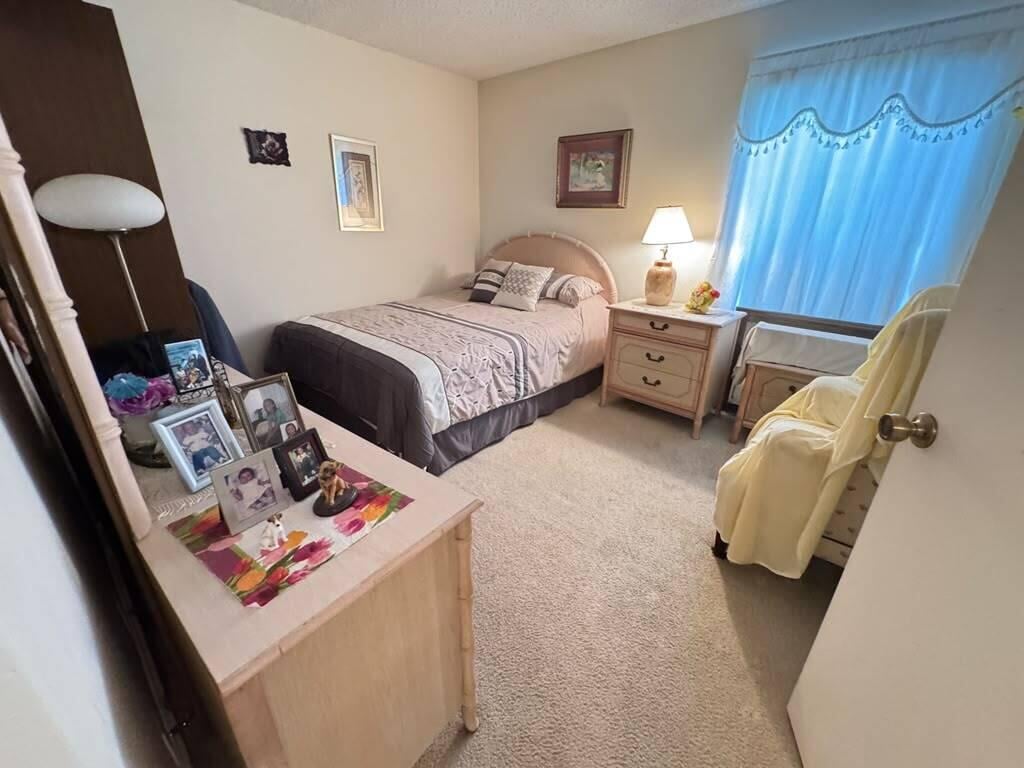 Unit 4514 photo 15