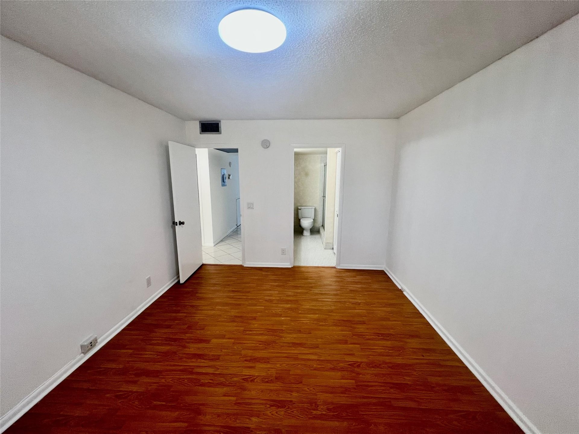 Residence photo 6