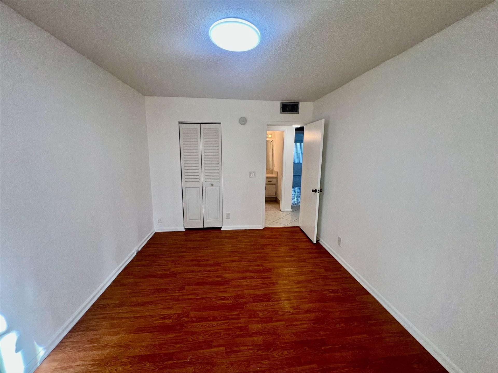 Residence photo 10