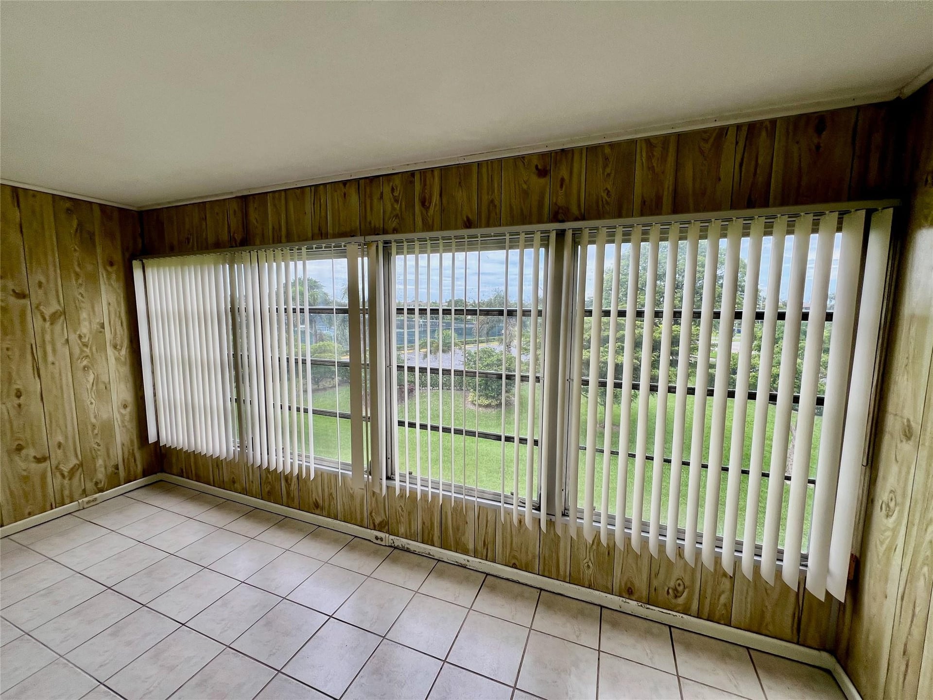 Residence photo 13