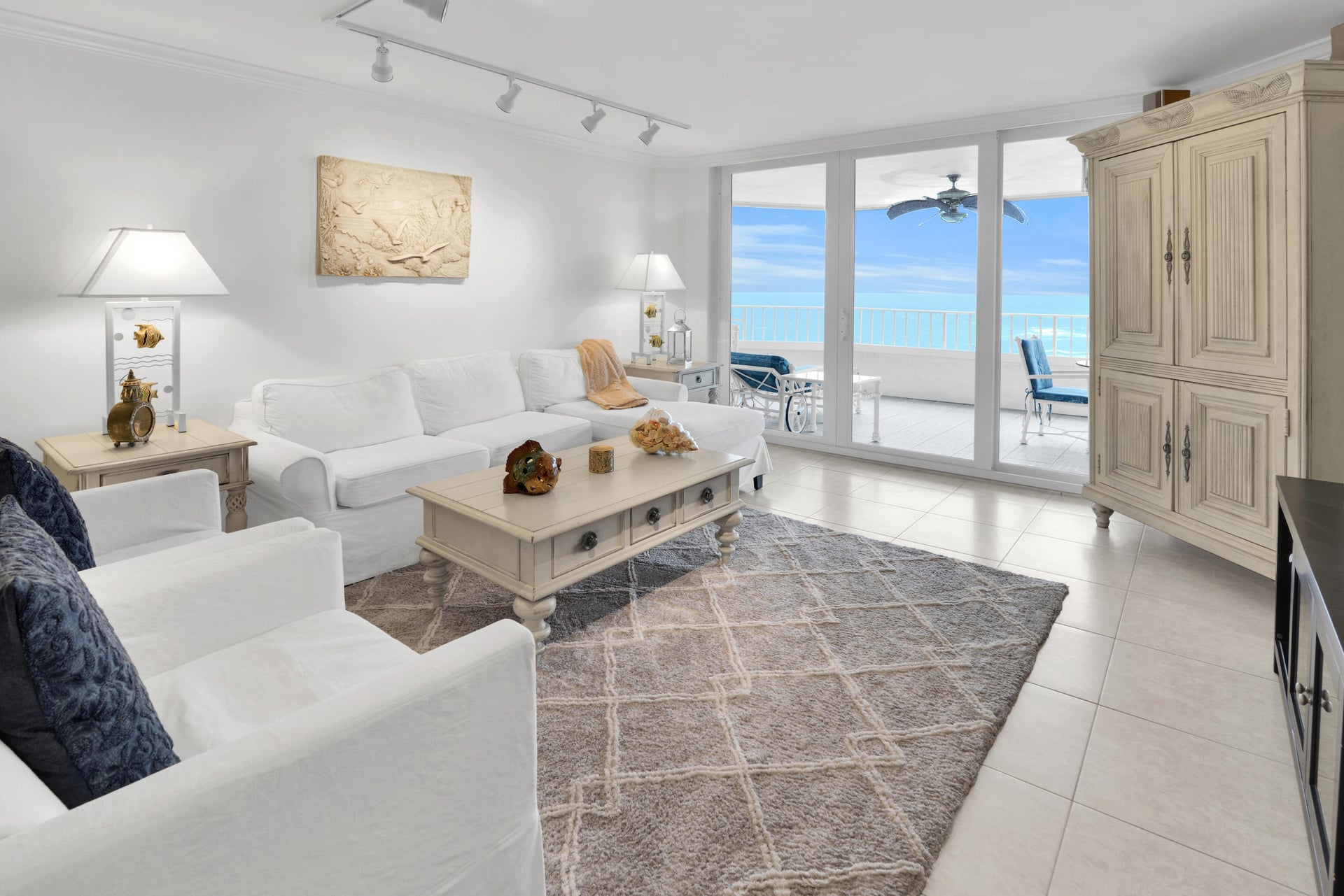 500 S Ocean Boca Unit 2204 photo 3